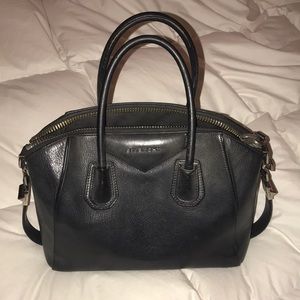 Givenchy Antigona - Small